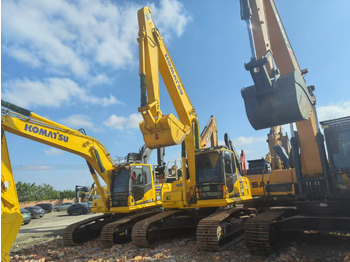 Pelle sur chenille KOMATSU PC210