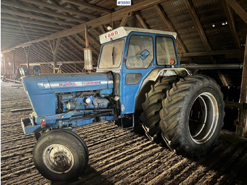 Tracteur agricole 1975 Ford 5000 w/ Twin Wheels: photos 2