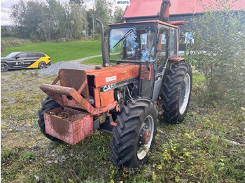 Tracteur agricole CASE IH