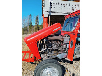 Tracteur agricole Massey Ferguson 35: photos 4