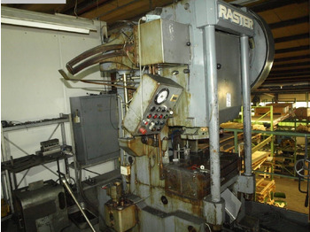 Machine à métaux