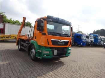 Camion multibenne MAN TGM 18.340