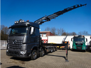 Camion grue MERCEDES-BENZ