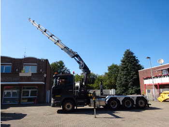 Camion grue SCANIA R 490