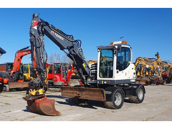Pelle sur pneus TEREX