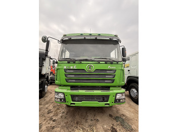 Camion citerne SHACMAN F3000: photos 4