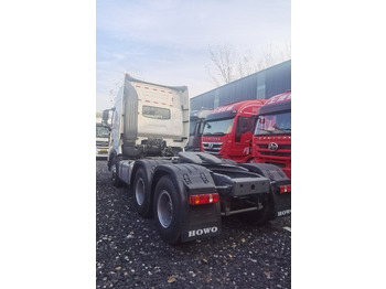 Tracteur routier SINOTRUCK HOWO: photos 4