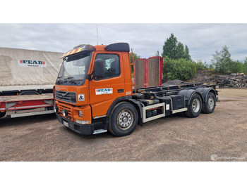 Camion VOLVO FM12