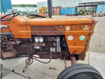 Tracteur agricole Fiat 640/8: photos 5
