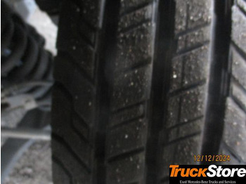 Fourgon grand volume FUSO Canter 3C15: photos 5 Fourgon grand volume FUSO Canter 3C15: photos 5