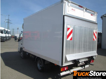 Fourgon grand volume FUSO Canter 3C15: photos 3