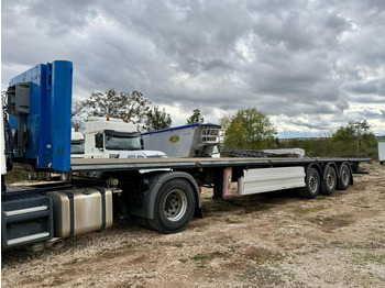 Semi-remorque plateau FRUEHAUF
