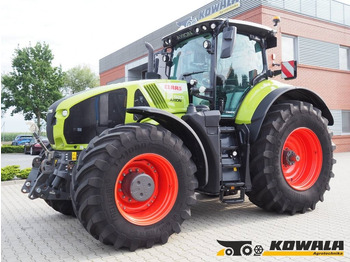 Tracteur agricole CLAAS Axion 920