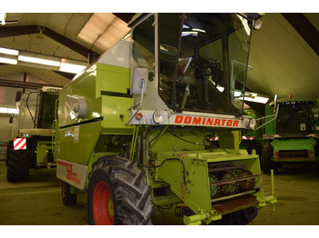 Moissonneuse-batteuse CLAAS Dominator