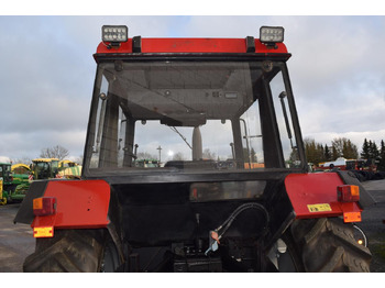 Tracteur agricole Case-IH 840: photos 3