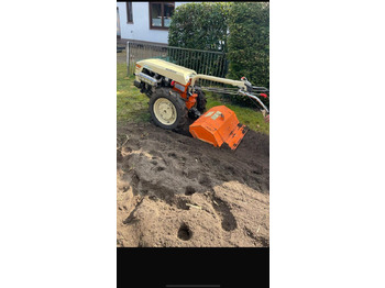Tracteur agricole HOLDER