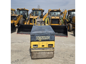 Compacteur à pieds de mouton/ Monocylindre BOMAG BW80: photos 3