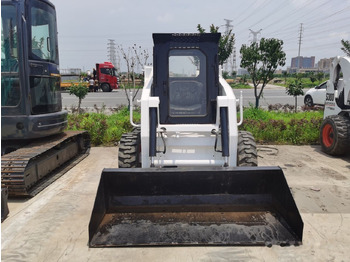 Mini chargeuse Bobcat S130: photos 4