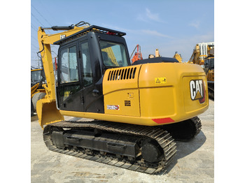 Pelle sur chenille CATERPILLAR 312D2