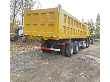 Camion benne SINOTRUK HOWO