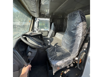 Camion benne pour transport de bois neuf SINOTRUK HOWO: photos 4
