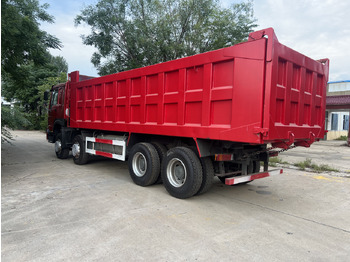 Camion benne SINOTRUK HOWO