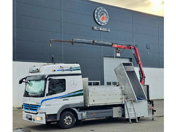 Camion plateau MERCEDES-BENZ Atego 822