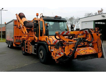Véhicule de voirie/ Spécial UNIMOG