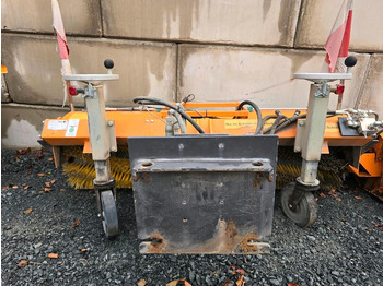 Brosse KUBOTA