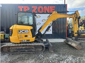 Mini pelle JCB
