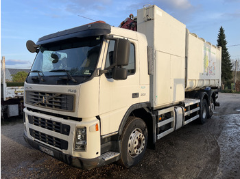 Benne à ordures ménagères VOLVO FM9 300