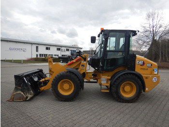 Chargeuse sur pneus CATERPILLAR 908