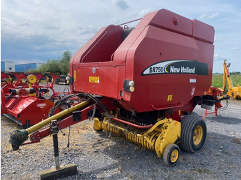 Presse à balles rondes NEW HOLLAND