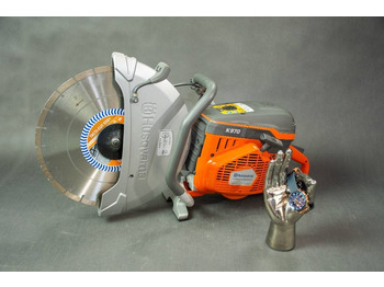 Outil/ Équipement HUSQVARNA