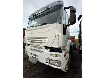 Châssis cabine IVECO Trakker