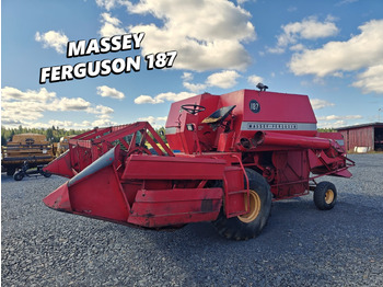 Moissonneuse-batteuse MASSEY FERGUSON 100 series