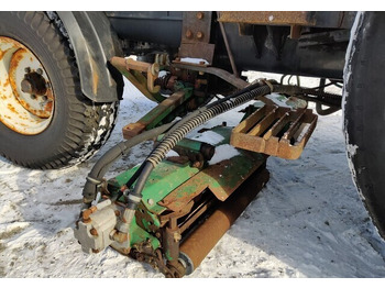 Ransomes kelaleikkuri 465cm hydraulinen - VIDEO en crédit-bail Ransomes kelaleikkuri 465cm hydraulinen - VIDEO: photos 4 Ransomes kelaleikkuri 465cm hydraulinen - VIDEO en crédit-bail Ransomes kelaleikkuri 465cm hydraulinen - VIDEO: photos 4