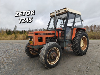 Tracteur agricole ZETOR