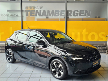 Voiture OPEL