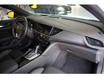 Voiture break Opel Insignia B Sports Tourer Ultimate 4x4 AHK ACC: photos 5