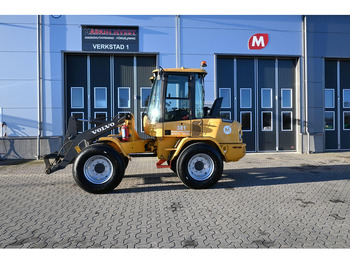 Volvo L30G en crédit-bail Volvo L30G: photos 1