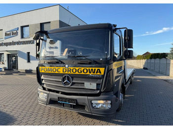 Remorqueuse MERCEDES-BENZ Atego 818