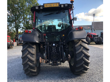 Tracteur agricole 2006 Valtra N121 c/w front loader, 9700 Hrs: photos 2