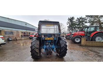 Tracteur agricole Ford 4600: photos 3