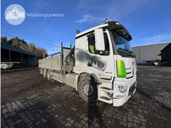 Camion grue MERCEDES-BENZ