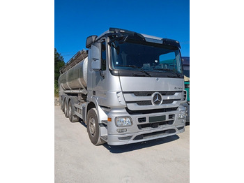 Camion citerne MERCEDES-BENZ Actros