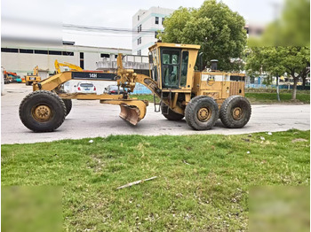 Niveleuse CATERPILLAR 14H