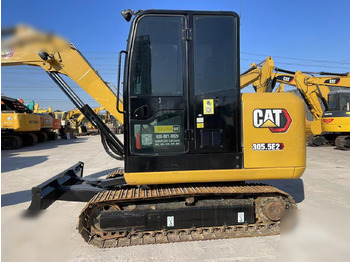 Mini pelle CATERPILLAR 305.5E2
