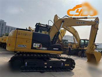 Pelle sur chenille CATERPILLAR 312D2 GC: photos 2
