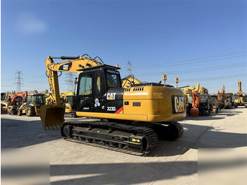 Pelle sur chenille CATERPILLAR 323D: photos 3